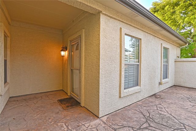 10016 Edmondson Drive, Denton, TX 76207