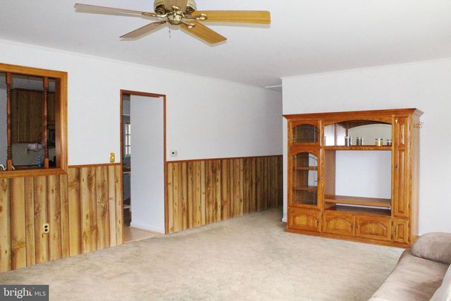197 BERGEN AVE, West Deptford, NJ 08086