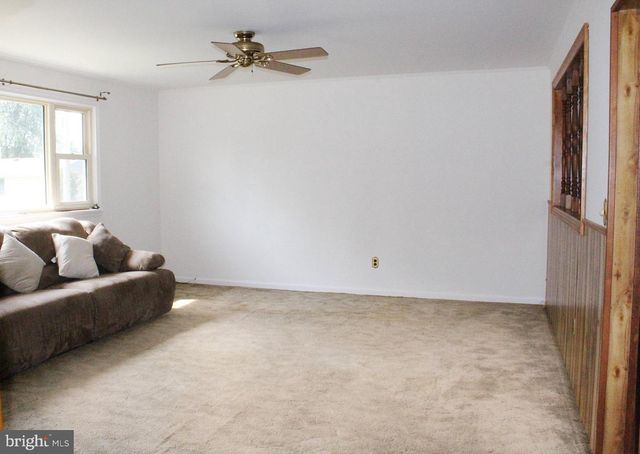 197 BERGEN AVE, West Deptford, NJ 08086