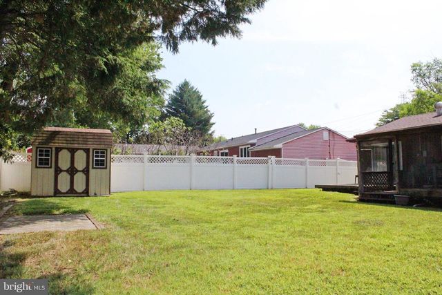 197 BERGEN AVE, West Deptford, NJ 08086