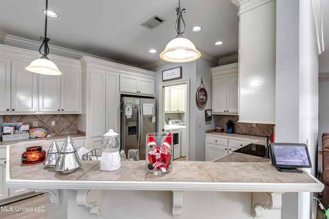 717 Chambord Drive, Brandon, MS 39042