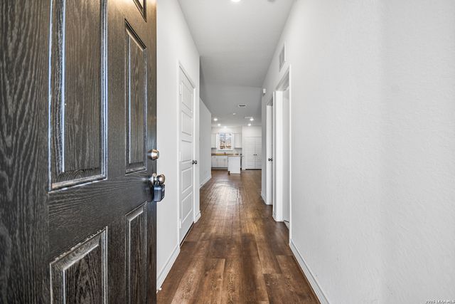 11608 Red Burro, San Antonio, TX 78254