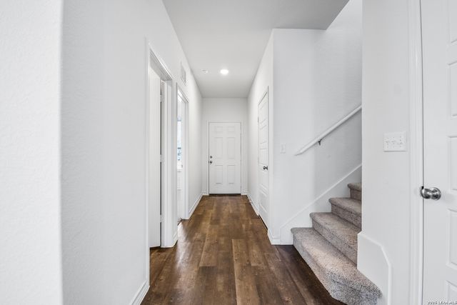 11608 Red Burro, San Antonio, TX 78254