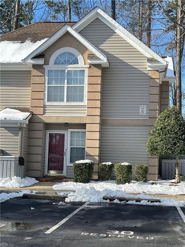 343 Gainsborough Sq Unit 4, Chesapeake, VA 23320