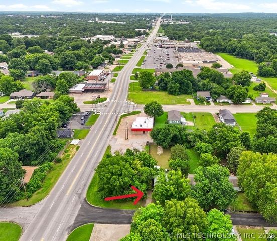 911 S Independence Street, Sapulpa, OK 74066