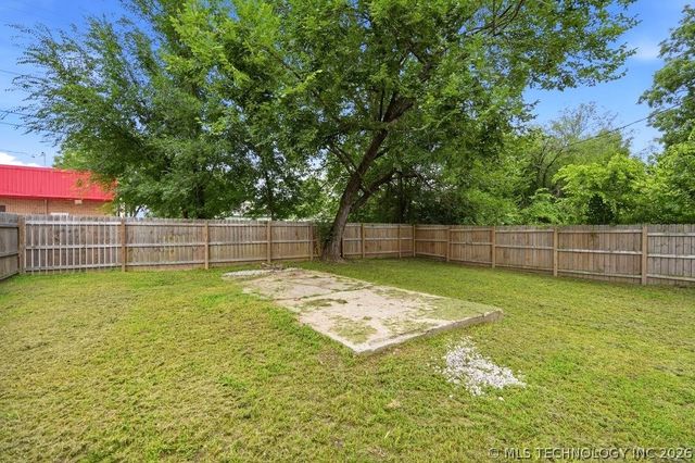 911 S Independence Street, Sapulpa, OK 74066