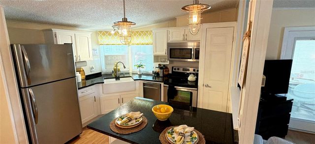 161 GREENVIEW DRIVE 161, Winter Haven, FL 33881