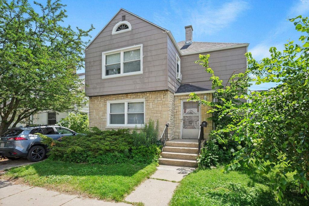 2021 Carey Court, Madison, WI 53704