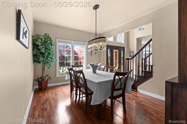 18775 Newbridge Drive, Macomb Township, MI 48044