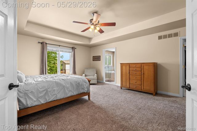 18775 Newbridge Drive, Macomb Township, MI 48044