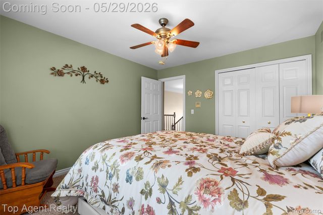 18775 Newbridge Drive, Macomb Township, MI 48044