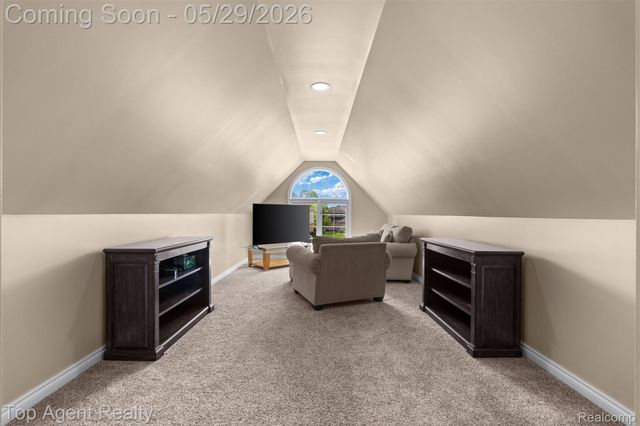 18775 Newbridge Drive, Macomb Township, MI 48044
