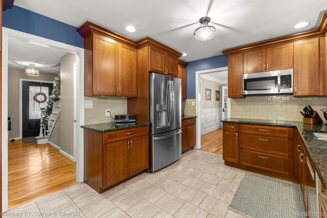 24801 Newton Street, Dearborn, MI 48124