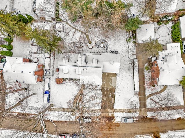 24801 Newton Street, Dearborn, MI 48124