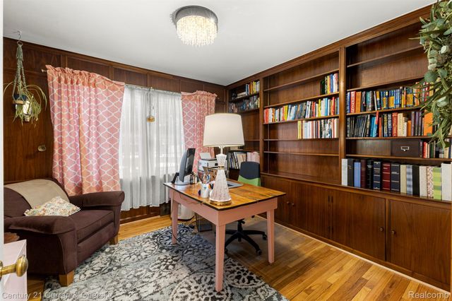 24801 Newton Street, Dearborn, MI 48124