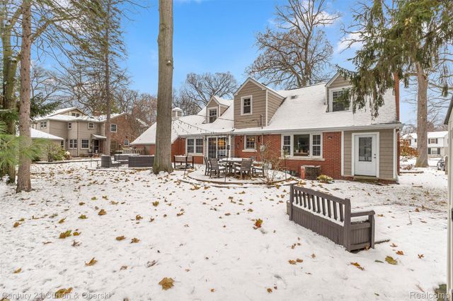 24801 Newton Street, Dearborn, MI 48124