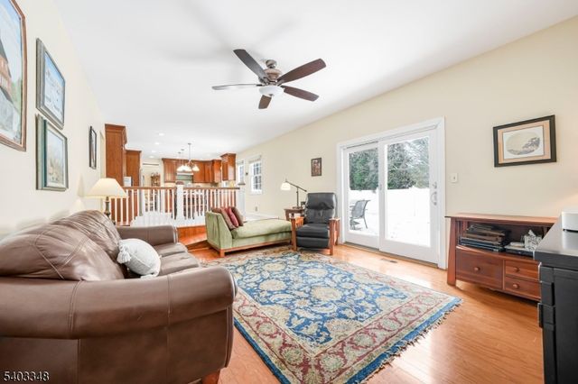 16 Agawam Dr, Wayne Twp., NJ 07470