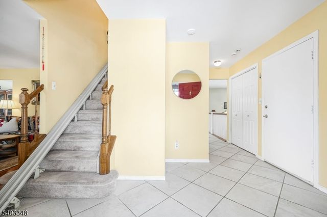 16 Agawam Dr, Wayne Twp., NJ 07470