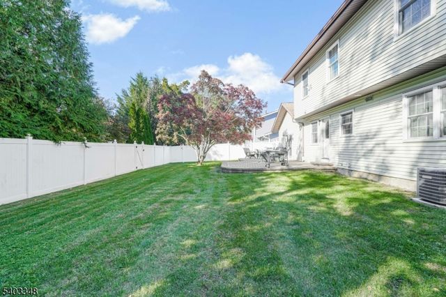 16 Agawam Dr, Wayne Twp., NJ 07470