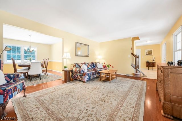 16 Agawam Dr, Wayne Twp., NJ 07470