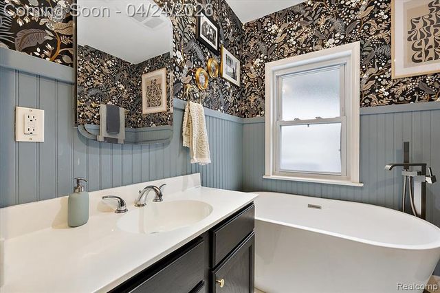 1920 Kalama Avenue, Royal Oak, MI 48067