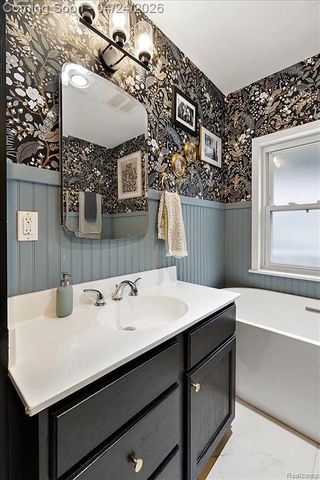 1920 Kalama Avenue, Royal Oak, MI 48067