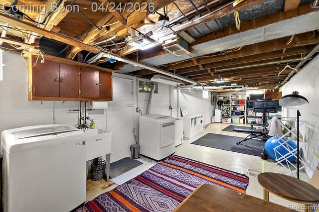 1920 Kalama Avenue, Royal Oak, MI 48067