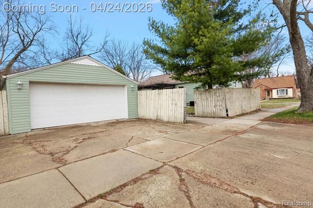 1920 Kalama Avenue, Royal Oak, MI 48067