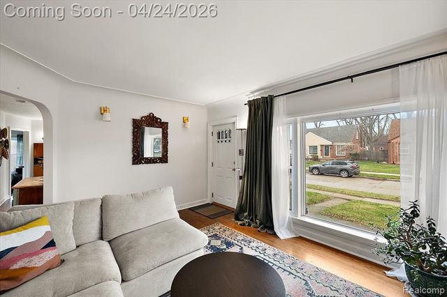 1920 Kalama Avenue, Royal Oak, MI 48067