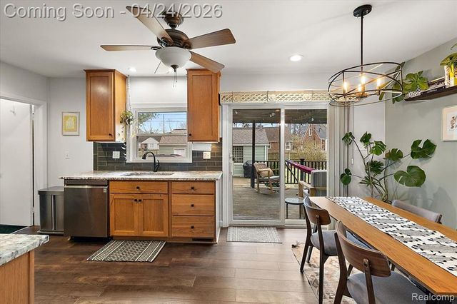 1920 Kalama Avenue, Royal Oak, MI 48067