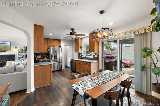 1920 Kalama Avenue, Royal Oak, MI 48067