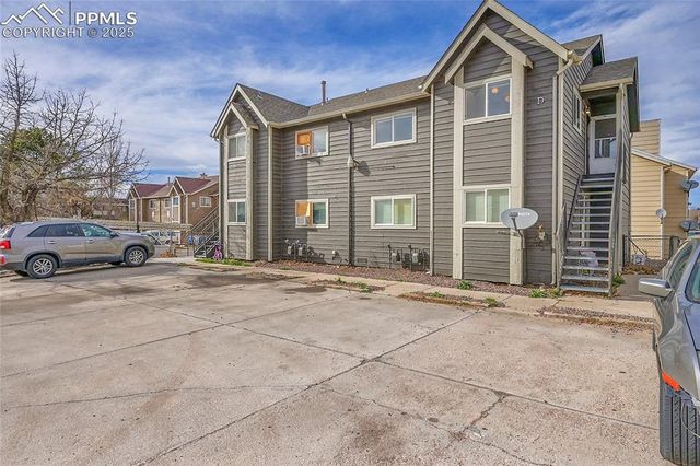 1051 Mazatlan Circle, Colorado Springs, CO 80910