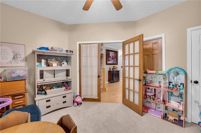 5724 Newberry Point Drive, Flowery Branch, GA 30542