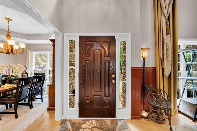 5724 Newberry Point Drive, Flowery Branch, GA 30542