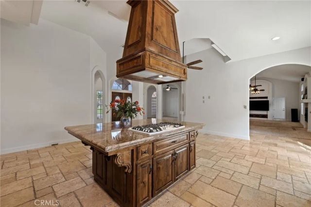 2112 Branch Creek, Bakersfield, CA 93312