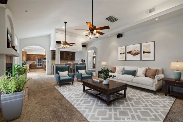 2112 Branch Creek, Bakersfield, CA 93312