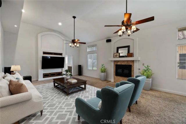 2112 Branch Creek, Bakersfield, CA 93312