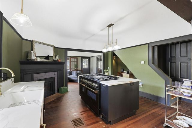 1510 WASHINGTON AVENUE, Eustis, FL 32726