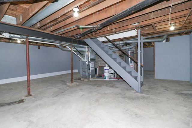 1476 Park Avenue E, Mansfield, OH 44905