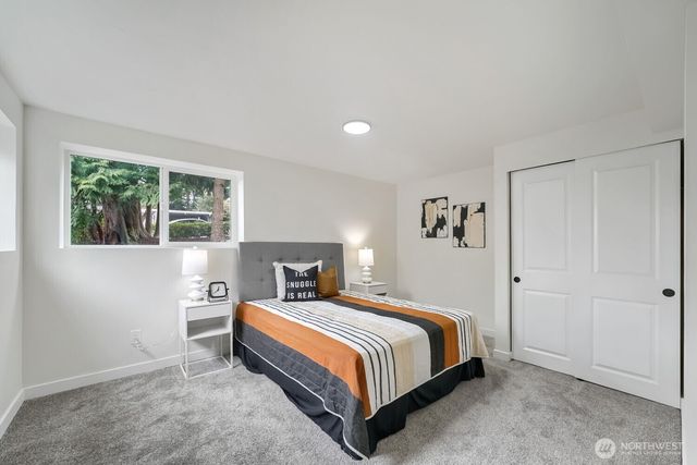 1302 SW 125th Place, Burien, WA 98146