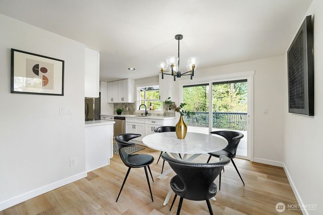 1302 SW 125th Place, Burien, WA 98146