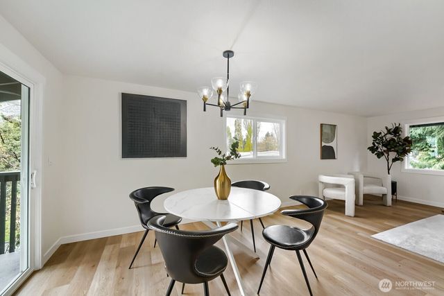 1302 SW 125th Place, Burien, WA 98146