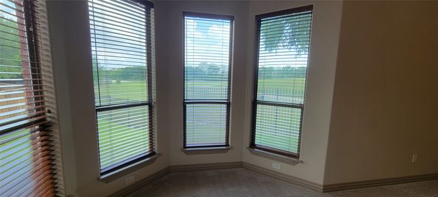 856 Merion Drive, Fort Worth, TX 76028