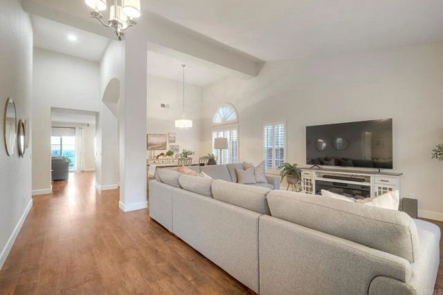 3814 Sienna Street, Oceanside, CA 92056