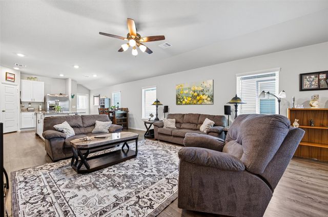 635 Levine Court, Montgomery, TX 77316