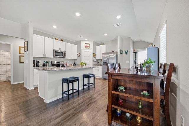 635 Levine Court, Montgomery, TX 77316