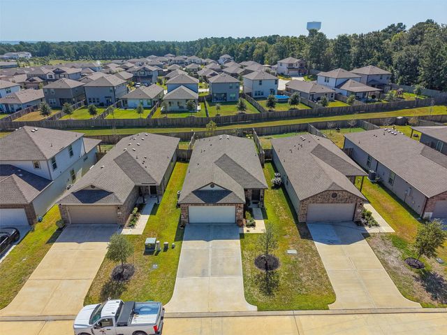 635 Levine Court, Montgomery, TX 77316