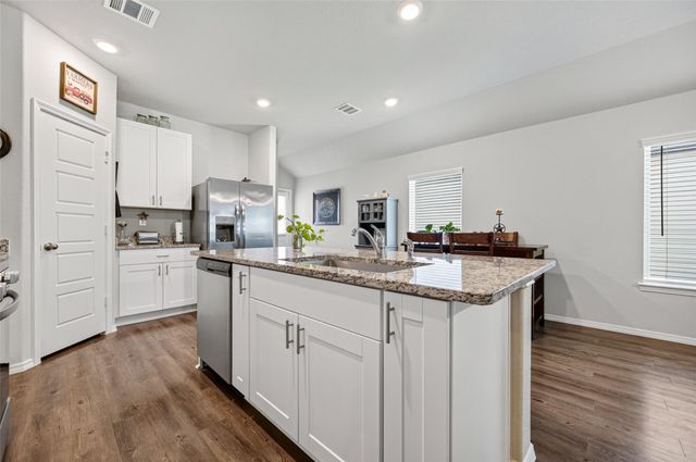 635 Levine Court, Montgomery, TX 77316