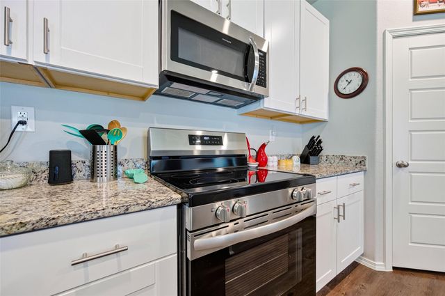 635 Levine Court, Montgomery, TX 77316
