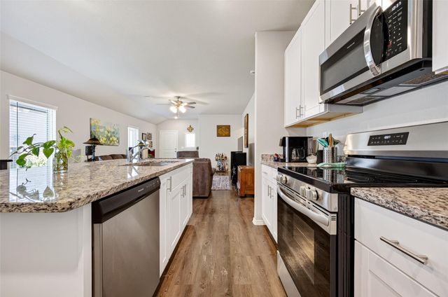635 Levine Court, Montgomery, TX 77316